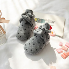 Load image into Gallery viewer, Star Print Anti - Slip Baby Booties - Comfy Bambino