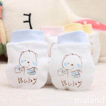 Load image into Gallery viewer, Newborn Baby Anti - Scratch Mittens - Comfy Bambino
