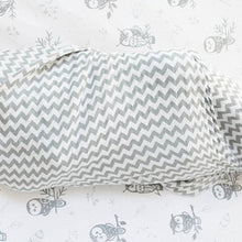 Load image into Gallery viewer, Newborn Muslin Blanket - Comfy Bambino
